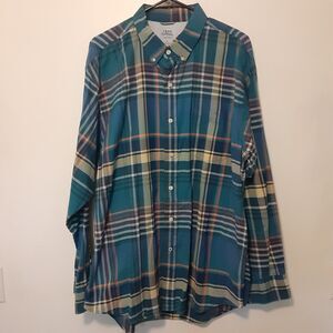 Izod Saltwater Relaxed Classics Mens XL Blue Plaid Long Sleeve Button Up Shirt